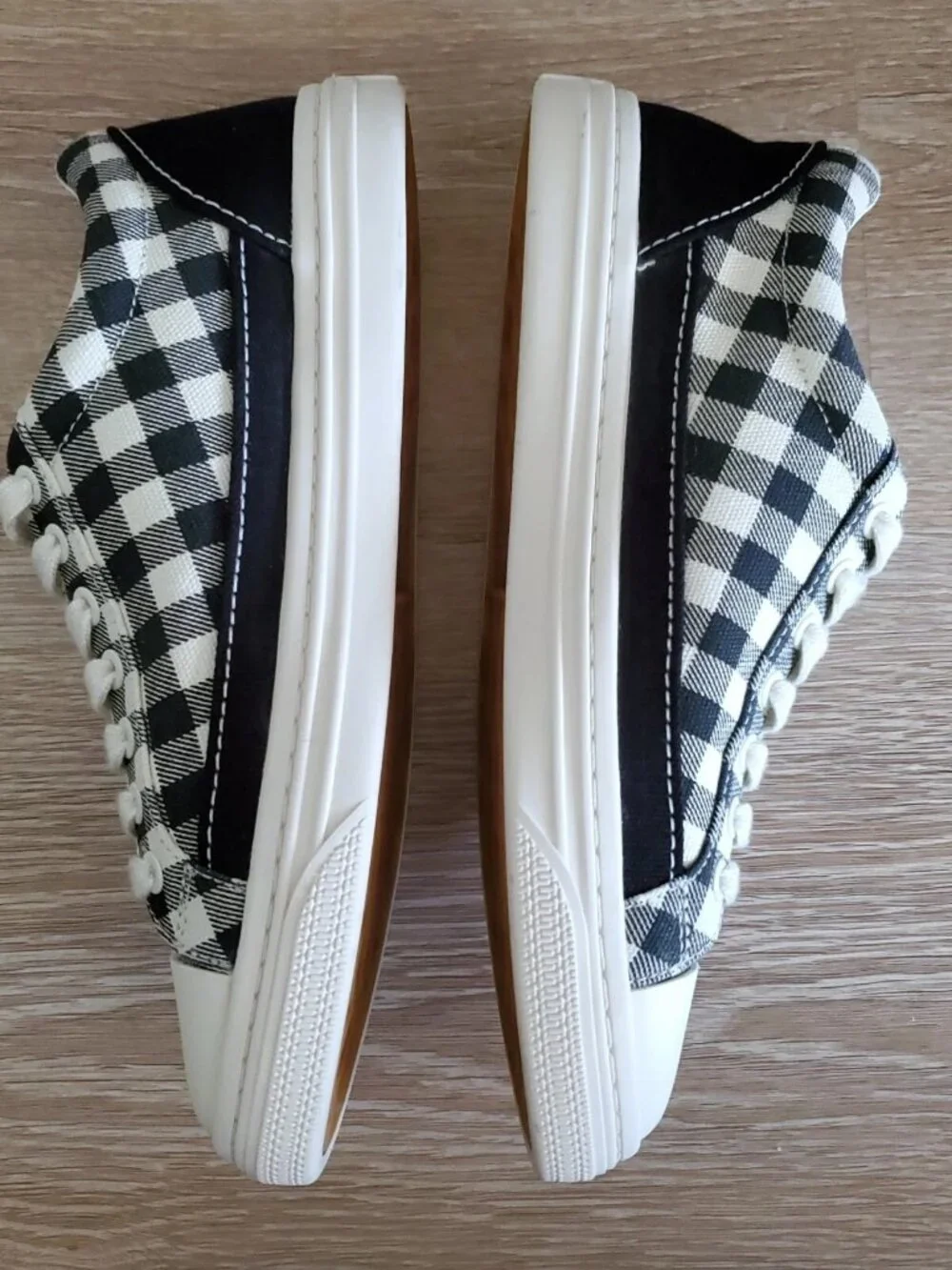 Tory Burch Classic Court Lace Up Black Gingham Canvas Sneaker Size 6